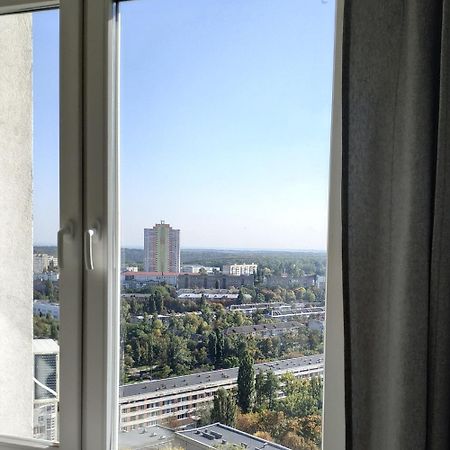 Нова Затишна Квартира На Вул Ю Здановської, Поруч Виставковий Центр, Васильківська, Ломоносова Kiev Esterno foto